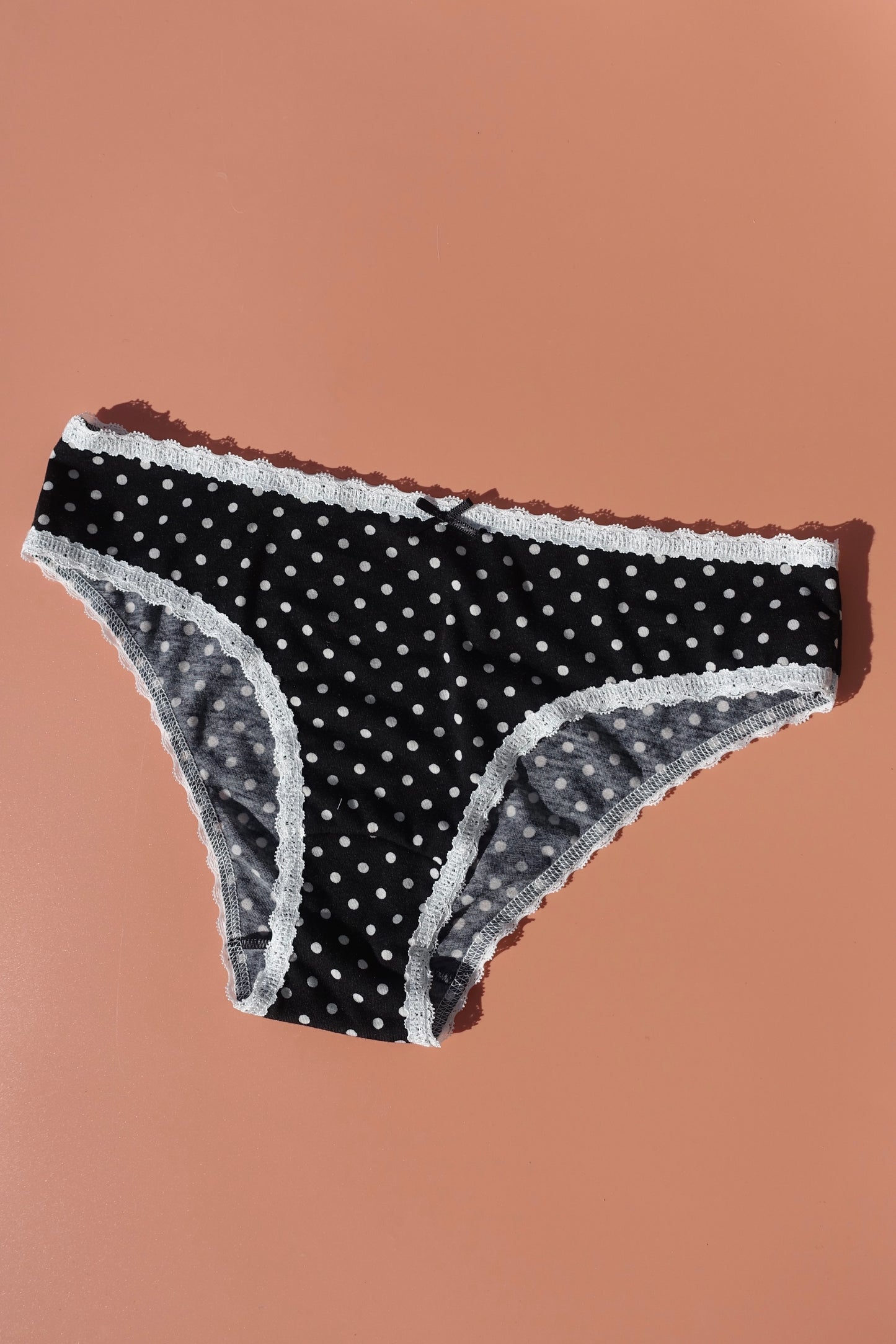Polka Dot // Sandy Bikini Cut Panty